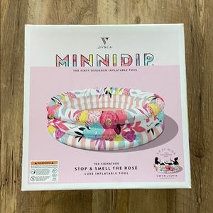 NIB Minnidip stop and smell the roses kiddie pool